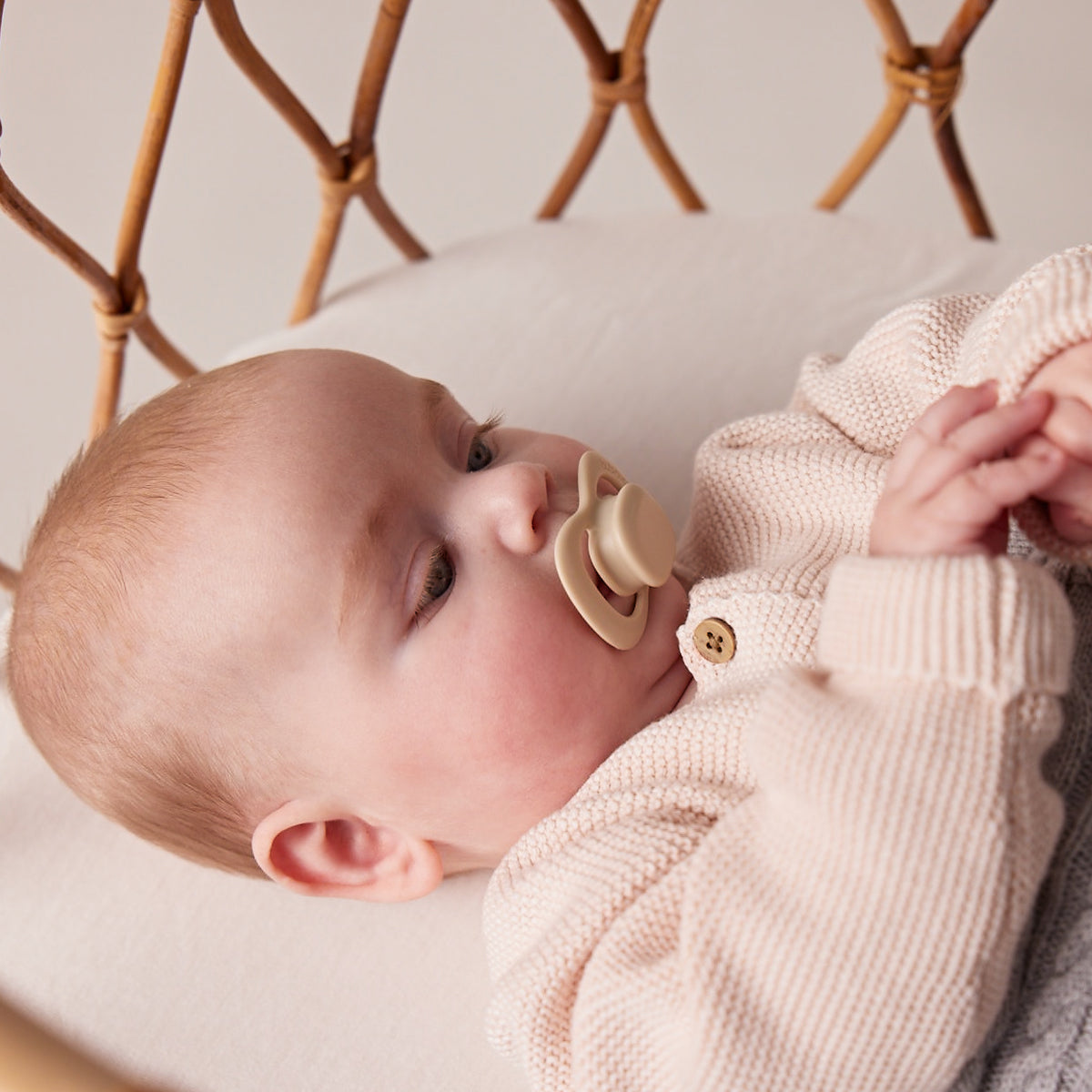 b.box Blush/Latte Chupete de Silicona 0-6 meses