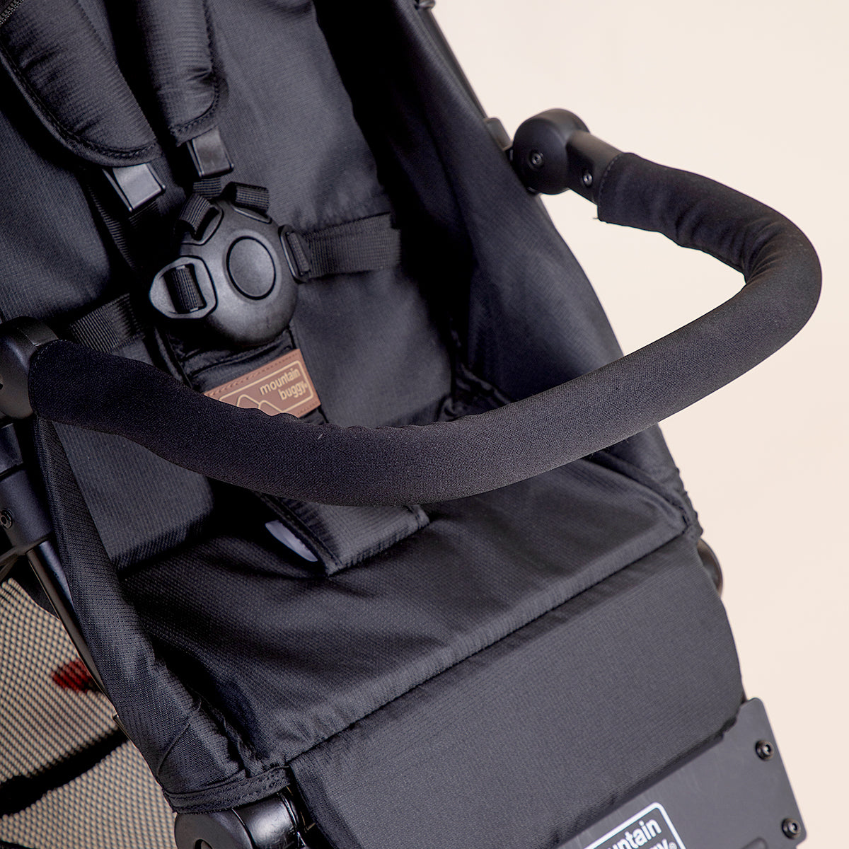 Mountain Buggy Barra de coche 2015+ MB swift™