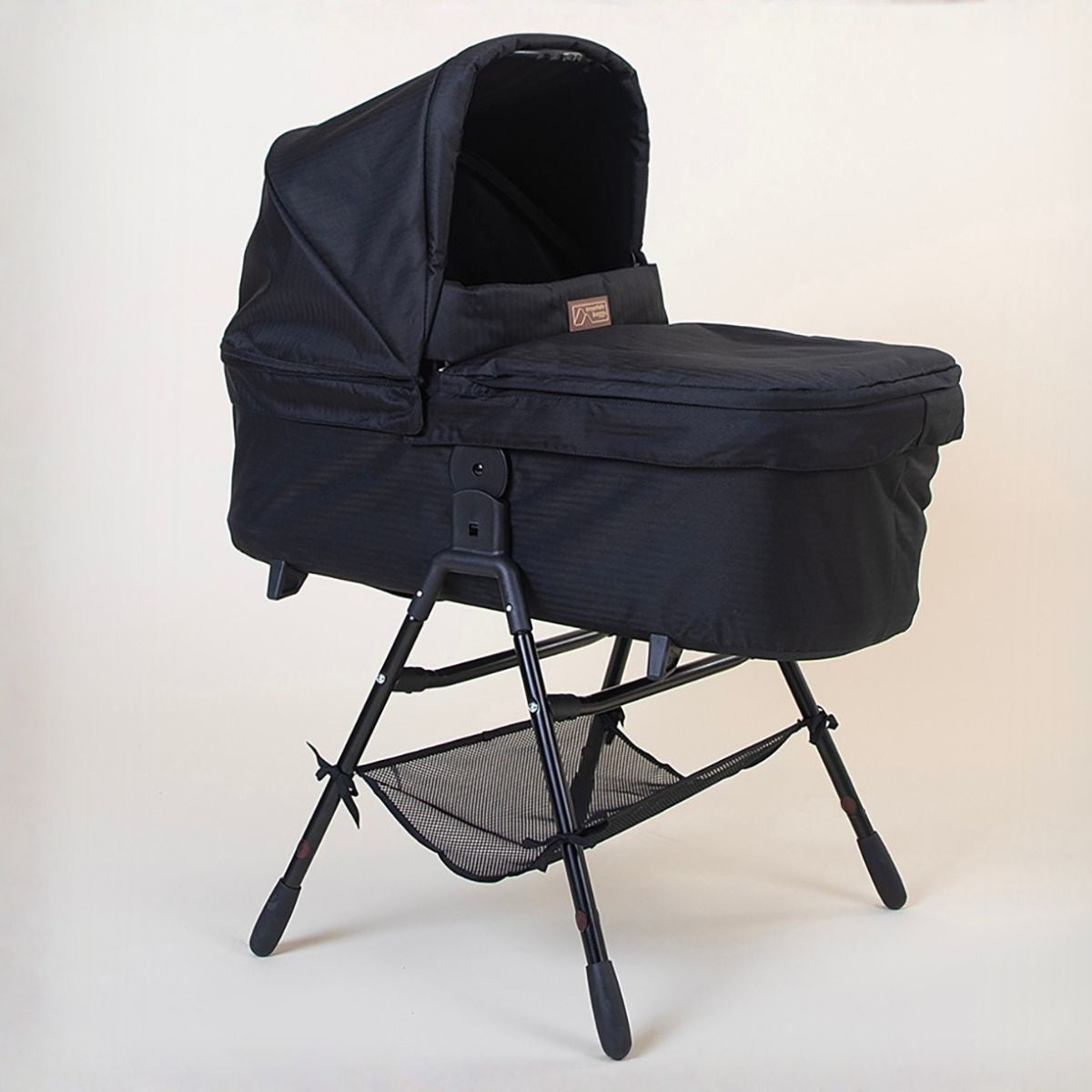 Mountain Buggy Caviar Moisés Carrycot plus para urban jungle™ Heritage